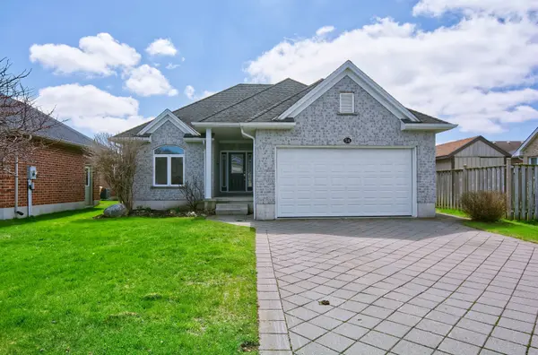 54 Treadwell ST, Aylmer, ON N5H 3J5