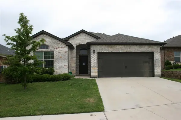 9604 Hickory Knob Drive, Fort Worth, TX 76108