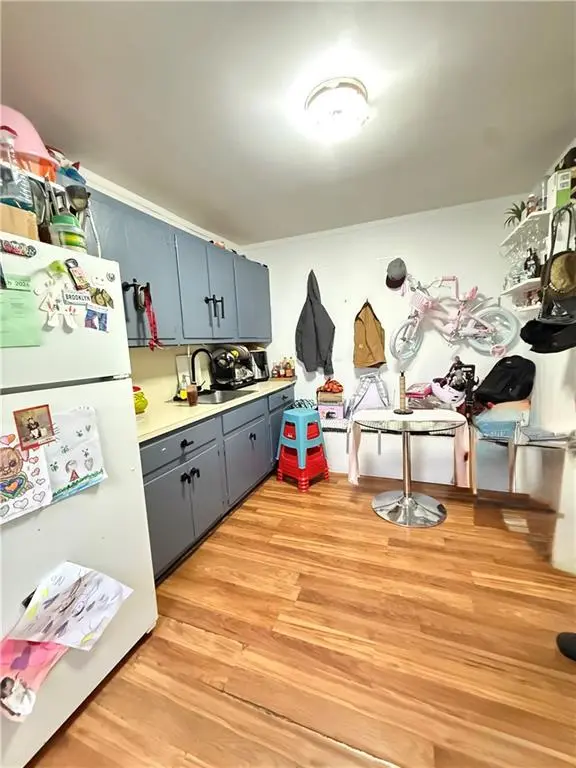 5917 7th AVE, Brooklyn, NY 11220