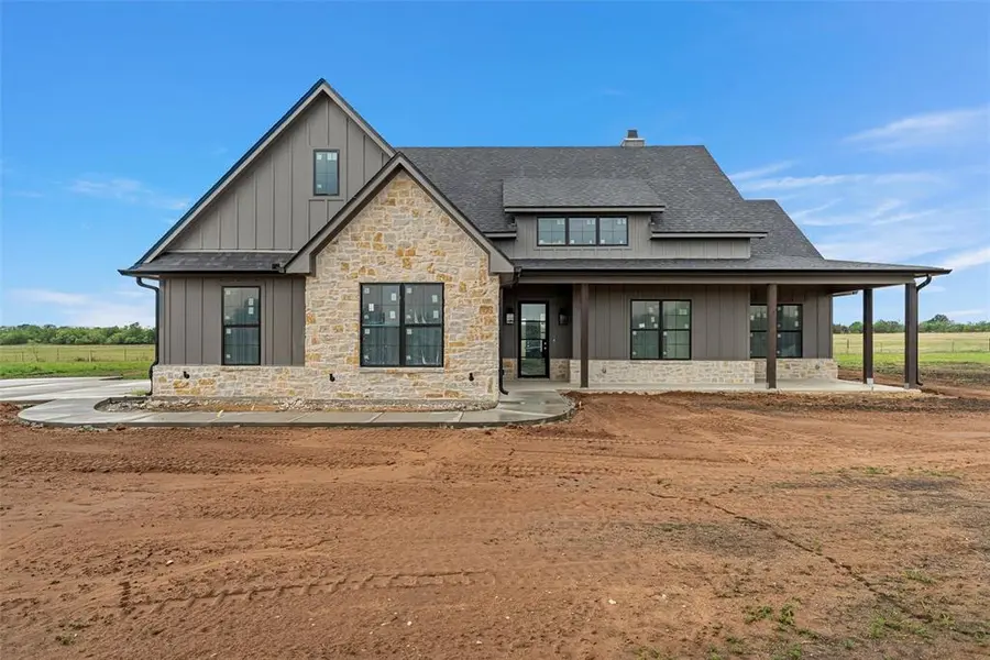 407 Lacek Mill Road, China Spring, TX 76633