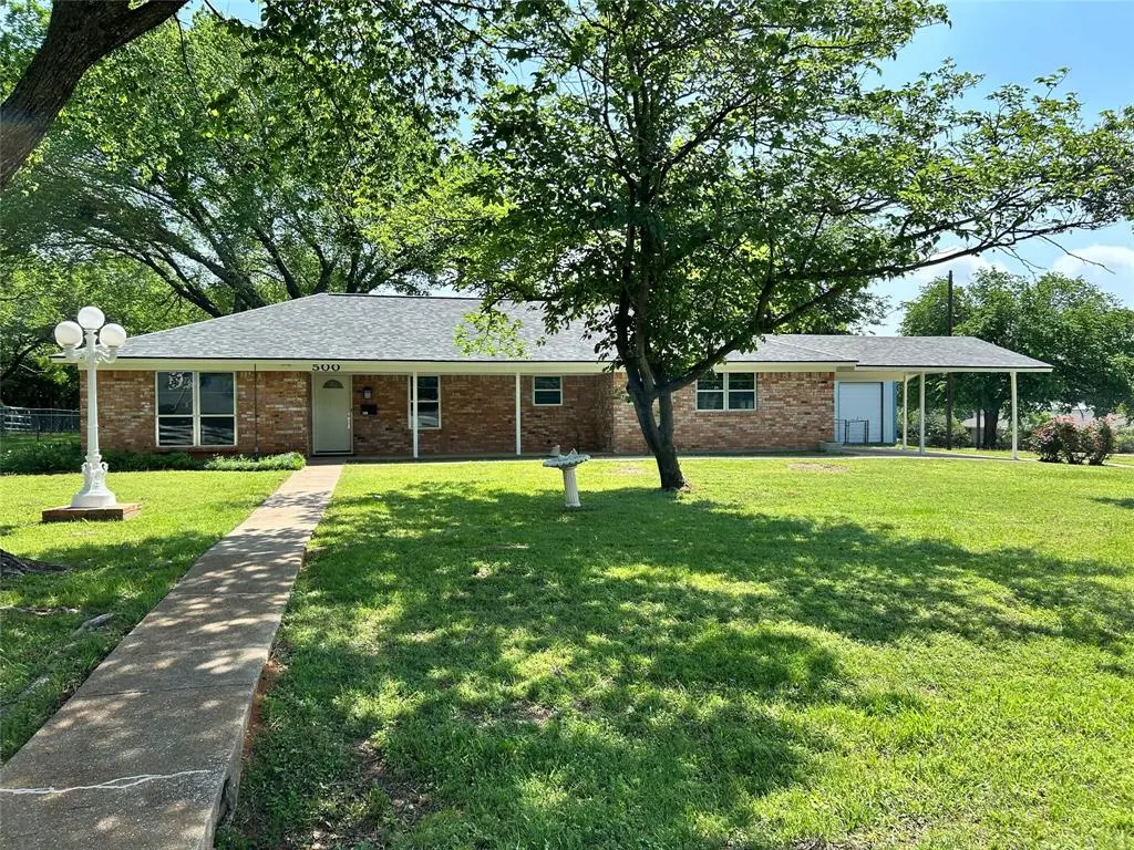 500 Curtis Road, Burleson, TX 76028