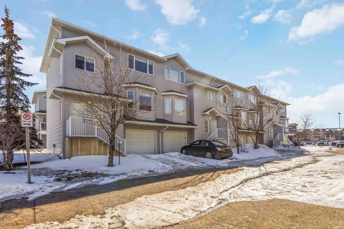 105 Loutit RD #610, Fort Mcmurray, AB T9K 2N5