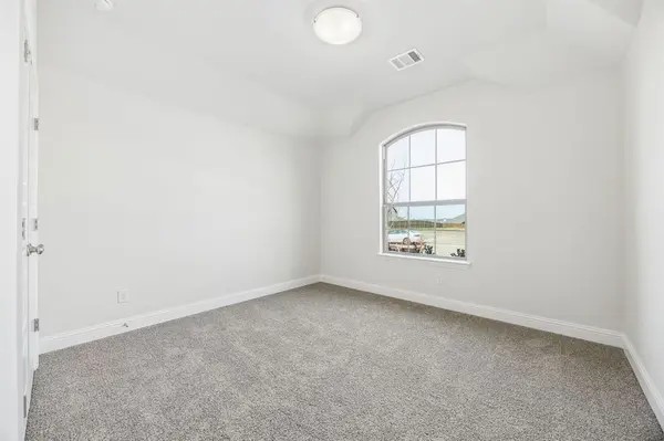 7724 Dibble Avenue, Joshua, TX 76058