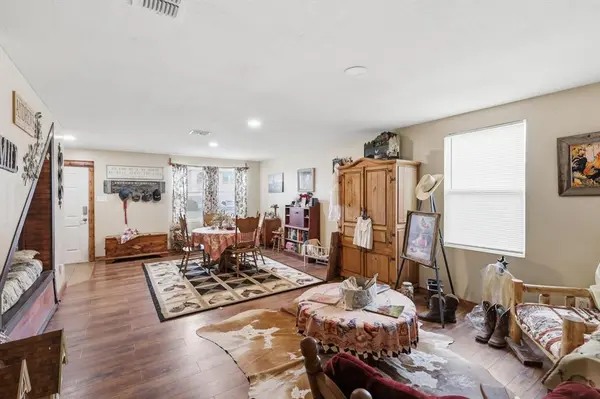 1633 Sierra Meadow Lane, Fort Worth, TX 76247