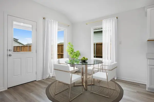 2339 Buffalo Bayou Way, Crandall, TX 75114