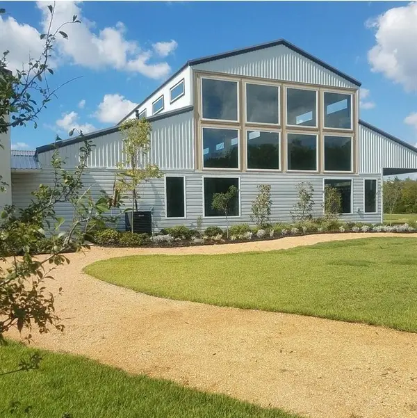 792 County Road 4945, Leonard, TX 75452