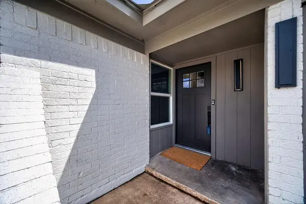 3832 Brambleton Place, Forest Hill, TX 76119