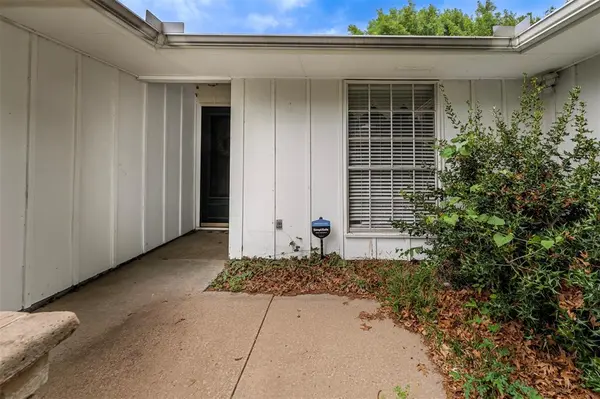 5058 Winesanker Way, Fort Worth, TX 76133