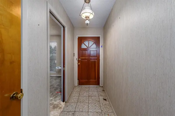 5058 Winesanker Way, Fort Worth, TX 76133