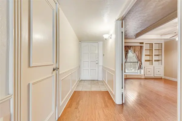 5108 Shannon Drive, The Colony, TX 75056