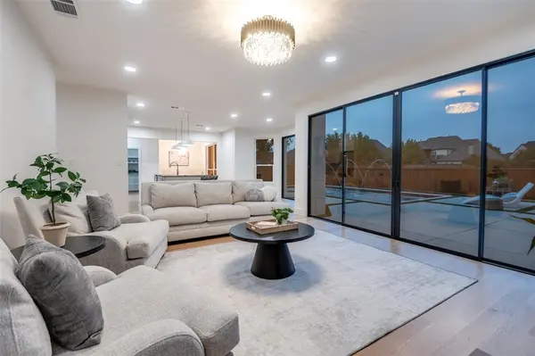 1009 Pine Meadow Court, Southlake, TX 76092