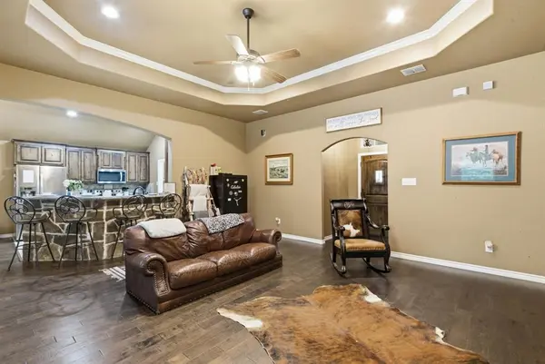 940 Elk Ridge Drive, Stephenville, TX 76401