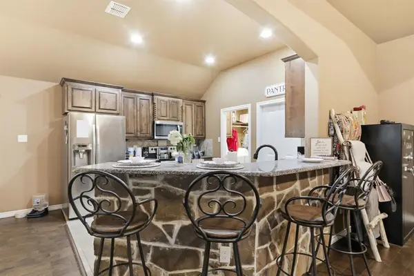 940 Elk Ridge Drive, Stephenville, TX 76401