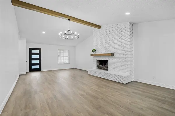 3522 Shady Valley Drive, Pantego, TX 76013