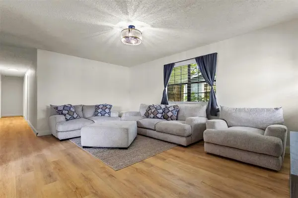 5418 Singleton Boulevard, Dallas, TX 75212