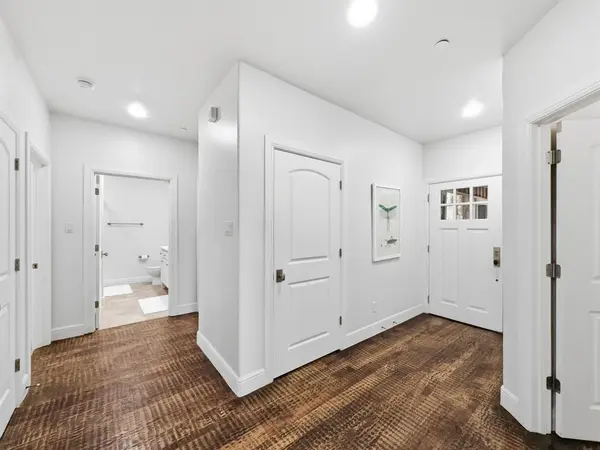 2033 Harbor Way #104, Graford, TX 76449