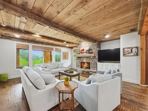 2033 Harbor Way #104, Graford, TX 76449