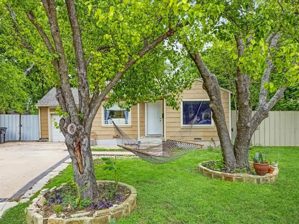 4654 Dilworth Court, Fort Worth, TX 76116