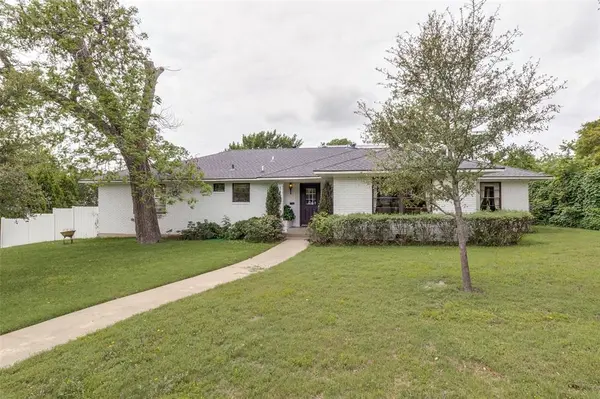 1123 Waterford Drive, Dallas, TX 75218