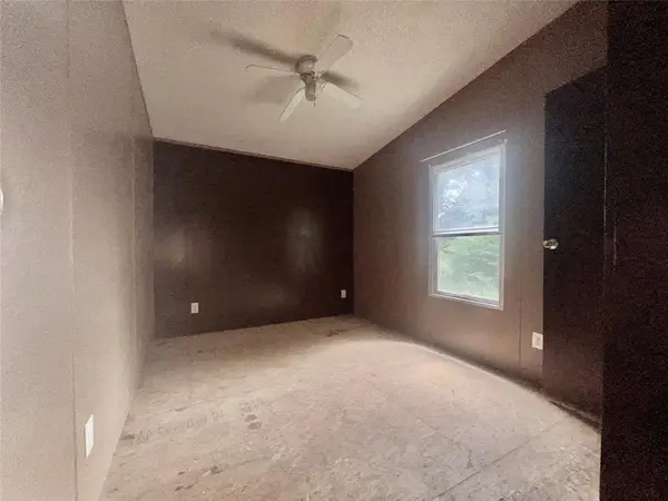 528 Vz County Road 1308, Canton, TX 75103