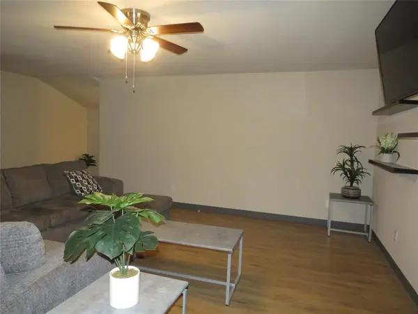 12069 Joyce Lane #6, Roanoke, TX 76262