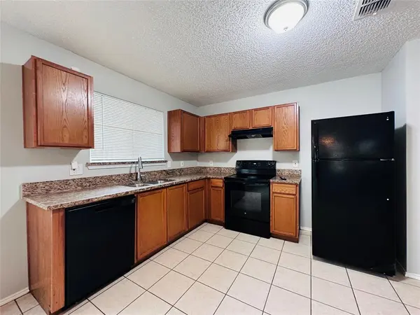 2463 Marimont Lane, Lancaster, TX 75134