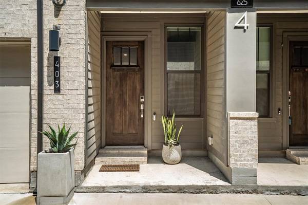 625 N Tyler Street #403, Dallas, TX 75208