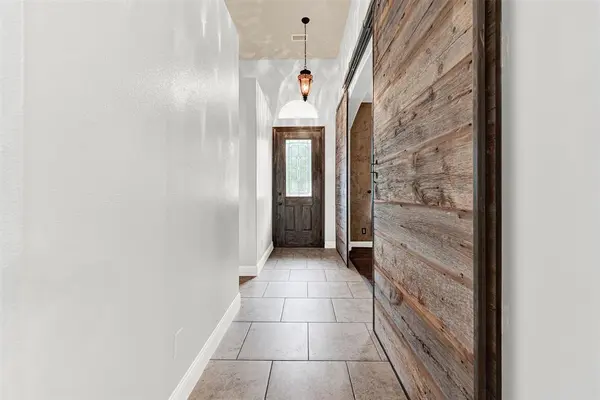 1104 Killian Drive, Mansfield, TX 76063