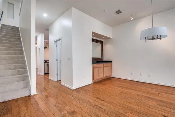 4225 McKinney Avenue #11, Dallas, TX 75205