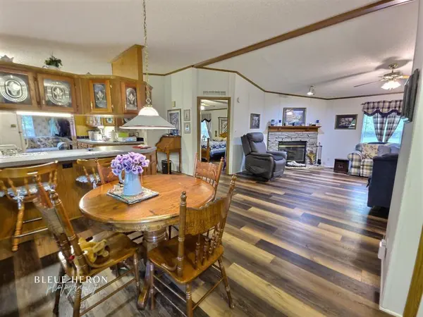 13776 Teal Drive, Keithville, LA 71047