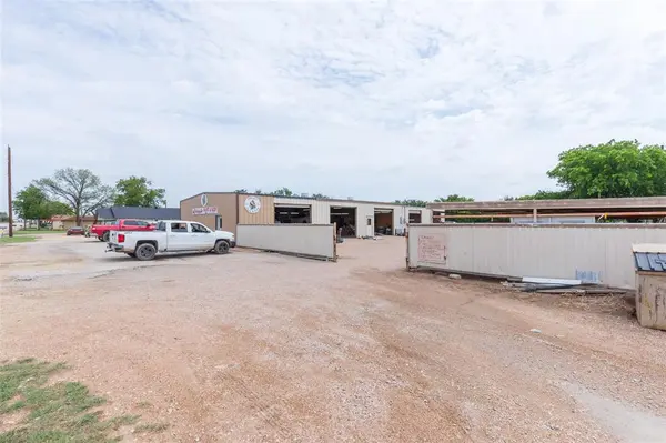 1007 S Avenue E, Haskell, TX 79521