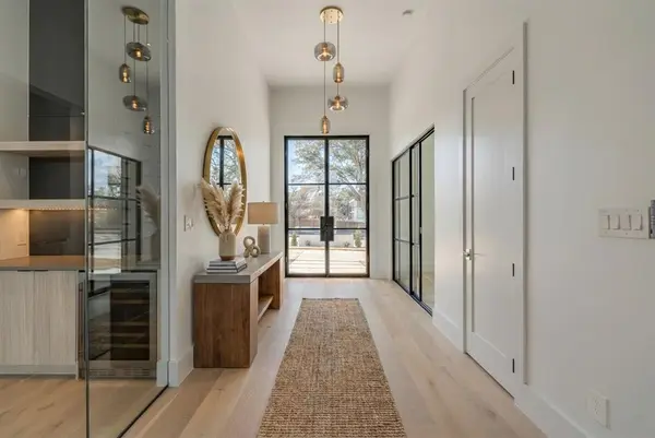 11232 Hillcrest Road, Dallas, TX 75230