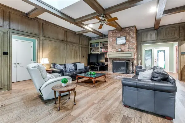 236 Valley Creek Place, Richardson, TX 75080