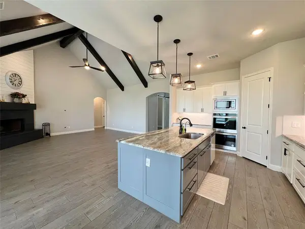 252 Harvard Lane, Springtown, TX 76082