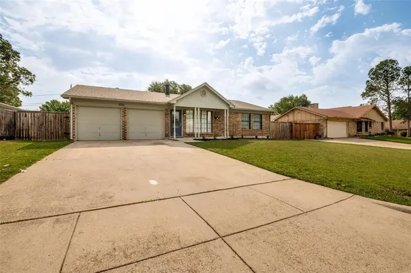 1721 Meadow Lane Terrace, Fort Worth, TX 76112