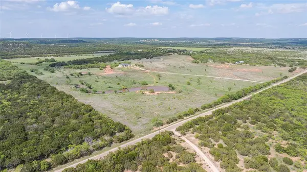 1700 County Road 207, Ovalo, TX 79541