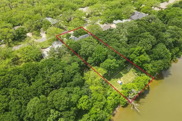 8808 Ravenswood Road, Granbury, TX 76049