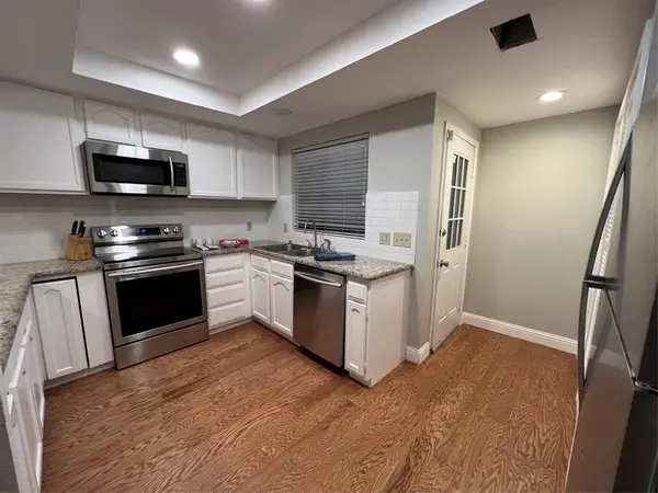 5819 Timbercrest Drive, Arlington, TX 76017