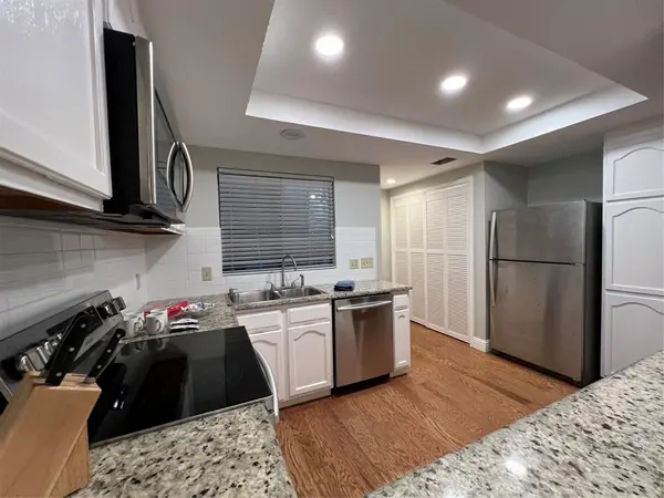 5819 Timbercrest Drive, Arlington, TX 76017