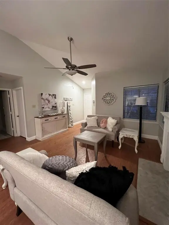 5819 Timbercrest Drive, Arlington, TX 76017