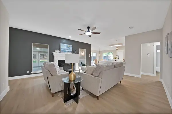 1213 Concho Drive, Benbrook, TX 76126