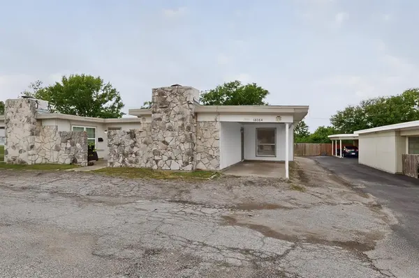 6808 Trail Lake Drive #A, Fort Worth, TX 76133