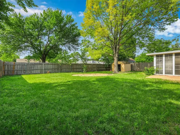 2976 Cameo Lane, Farmers Branch, TX 75234