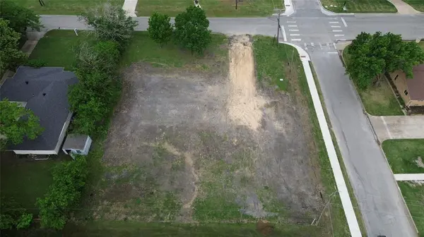 611 W Ash Street, Celina, TX 75009