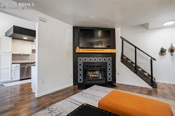 4358 Hawks Lookout LN, Colorado Springs, CO 80916