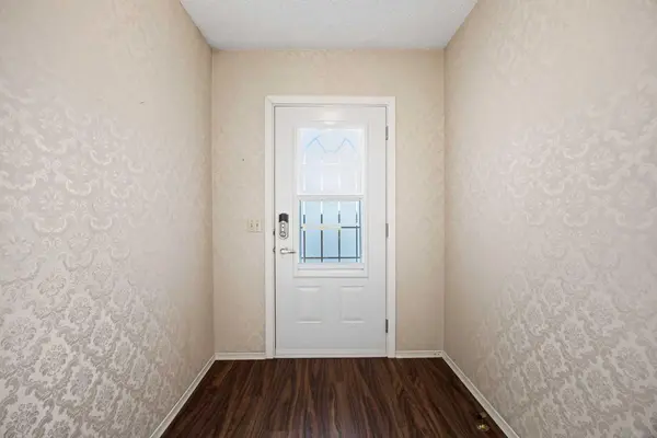 12625 24 ST SW #25, Calgary, AB T2W 4B1