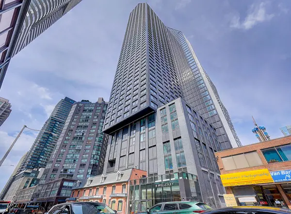 8 Wellesley ST W #2701, Toronto C01, ON M4Y 0J5