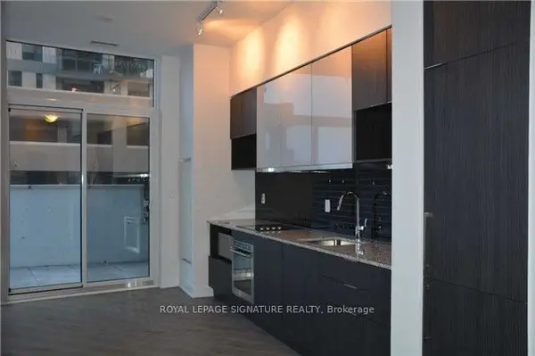 99 The Donway N/A W #101, Toronto C13, ON M3C 0N8