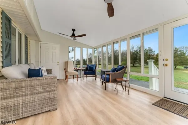 2 Mountain View Rd, Readington Twp., NJ 08889