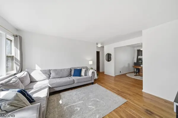 105 N 13Th St, Kenilworth Boro, NJ 07033